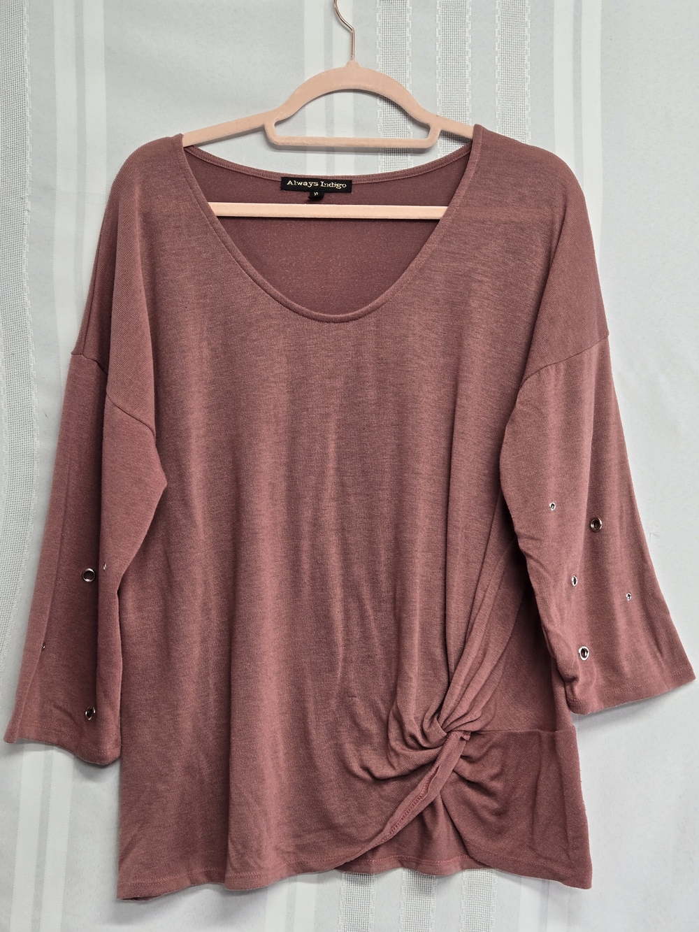 ALWAYS INDIGO WOMENS Rose Twist-Hem Knit Top SIZE XLARGE